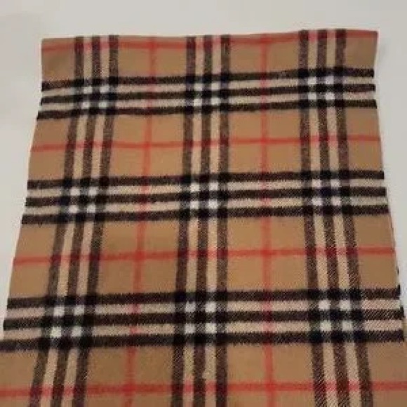 Burberry 100% Cashmere Classic Plaid Fringe Scarf Tan Black Red great condition - Picture 8 of 13